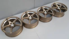 Yokohama. 8.0x18", 5x114.3, ET30, �� 73���. ����