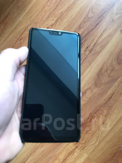OnePlus 6. �/� ����