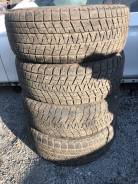 Bridgestone Blizzak DM-V1, 275/65R17 во Владивостоке Bridgestone Blizzak DM-V1. Зимние, 2010 год, 40 %
