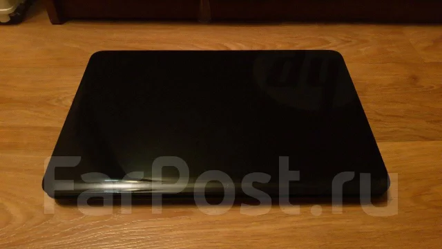 HP 2000. 15.6", 1,8����, ��� 2048 ��, ���� 320���, WiFi: 1, Bluetooth: 1 ����
