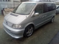 Mercedes-Benz Vito ����