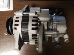 ��������� 4d56 12v 90A MD103564 ����