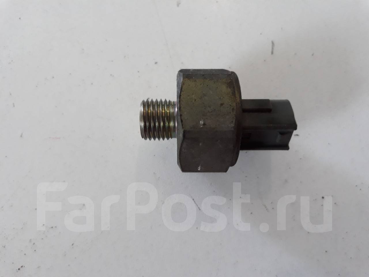 Датчик детонации toyota rav4. Датчик детонации тойота альфард. 988152j000. Датчик детонации toyota harrier. Toyota 89615-44010 датчик детонации.