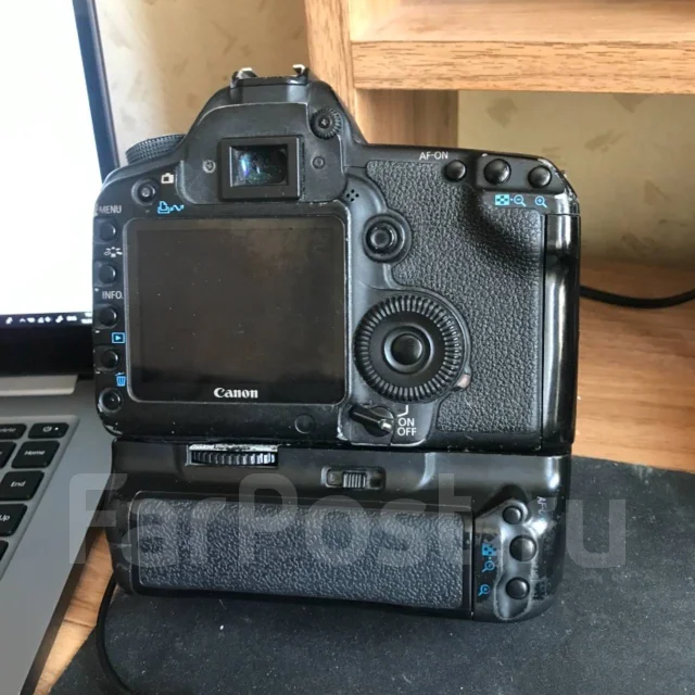 Canon EOS 5D Mark II ����