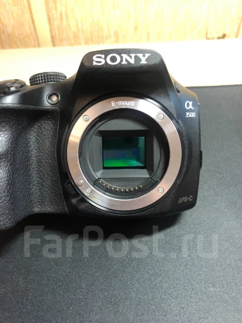 Sony Alpha ILCE-3500 Kit. 20 � ����� ��, ���: 4� ����