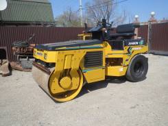 Komatsu JV40CW. Японский каток c ПСМ, 1 500 куб. см.