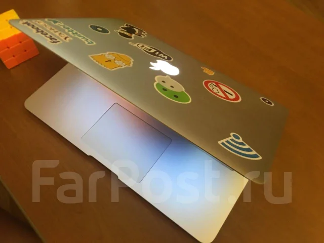 Apple MacBook Air 13 2015 Early. 13.3", ��� 8 ��, ���� 128���, WiFi: 1, Bluetooth: 1, ����������� �� 10��. ����