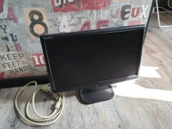 eMachines. 18.5" ����