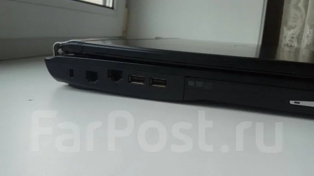 Roverbook Pro. 17.1", WiFi: 1, Bluetooth: 1 ����