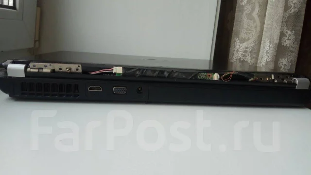 Roverbook Pro. 17.1", WiFi: 1, Bluetooth: 1 ����