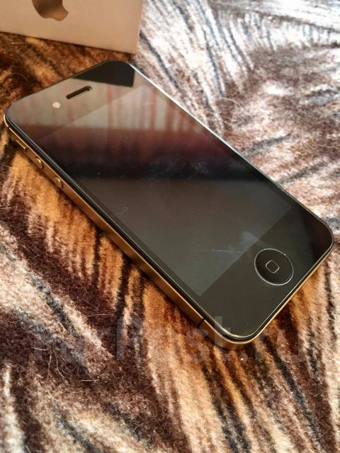 Apple iPhone 4s. �/�, ������, 3G ����