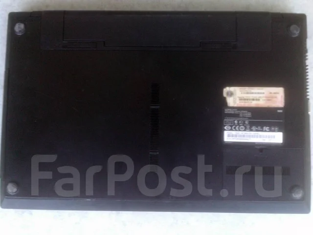 Samsung 300V5A. 15.6", 2 200����, ��� 4 ��, ���� 300���, WiFi: 1, Bluetooth: 1, ����������� �� 1��. ����