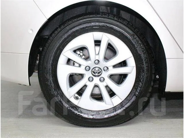Toyota Prius. ��������, ��������, 1.8 (98��.�.), �������������, 5����. ��, �/�. ��� ����� �� ������������ ����