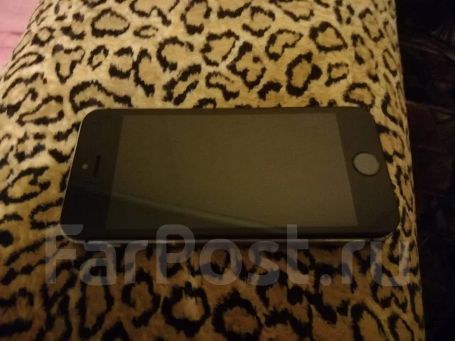 Apple iPhone 5s. �/�, ������, 4G LTE, NFC ����
