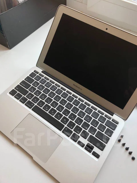 Apple MacBook Air 11 2012 Mid MD223. 11", 2,3����, ��� 4 ��, ���� 64���, WiFi: 1, Bluetooth: 1, ����������� �� 6��. ����