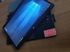 Dell XPS 12. 12.5", 1,5����, ��� 8 ��, ���� 128���, WiFi, Bluetooth, ����������� �� 5��. ����