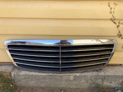 Решетка радиатора. Mercedes-Benz S-Class, W220, V220 Двигатели: M112E28, M112E32, M112E37, M113E43, M113E50, M113E55, M137E58, M137E63, M275E55, M275E...