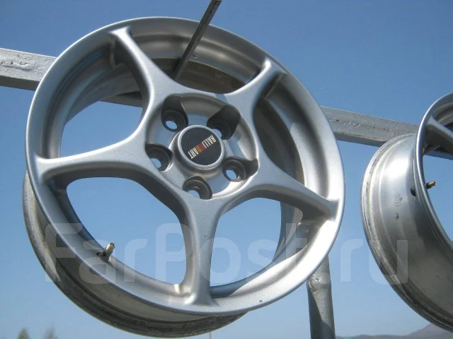 Enkei WRC Tarmac EVO Ralliart. 6.0x16", 5x114.3, ET46 ����