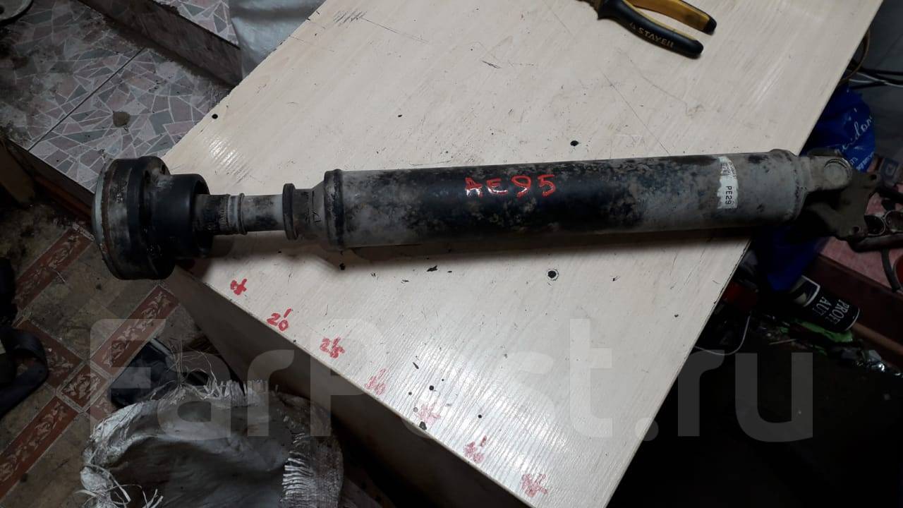 Крестовина карданного вала тойота кариб. Кардан toyota sprinter carib ae95. Шрус кардана тойота спринтер кариб ае95. Строение кардана на кариб 94 года. Нижний рычаг кариб ае95.