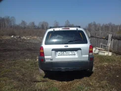 Ford Maverick ����