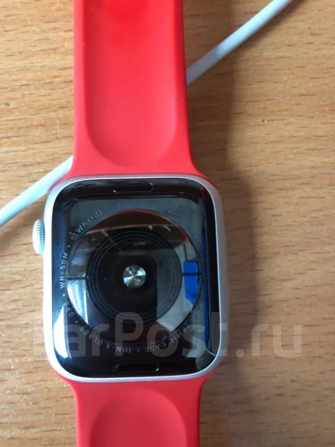 Apple Watch Series 4 Nike+ ����