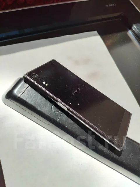 Sony Xperia XZ. �/�, ������, 4G LTE, Dual-SIM, ����������, NFC ����