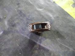 Кнопка стеклоподъемника. Toyota: Regius Ace, Lite Ace, Corona, Platz, Ipsum, Sprinter Trueno, Corolla, Yaris Verso, Probox, Tundra, Regius, Sprinter...