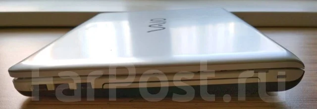 Sony VAIO PCG-71211V. 15", 2����, ��� 8 ��, ���� 300���, WiFi: 1, Bluetooth: 1 ����