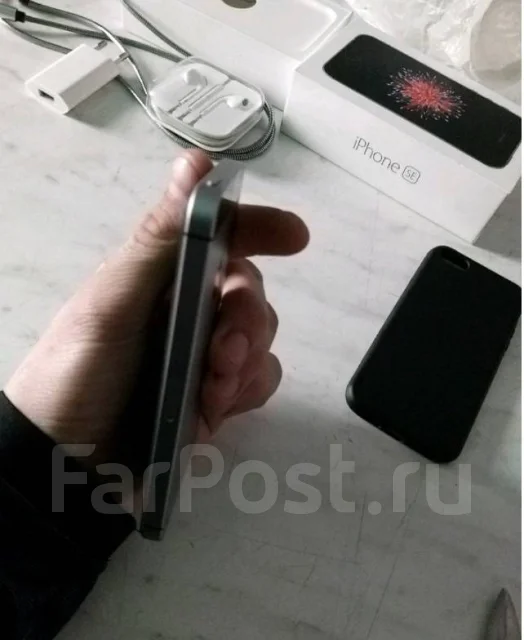 Apple iPhone SE. �/� ����