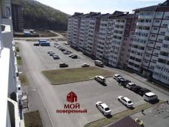 2-комнатная, улица Нейбута 139 во Владивостоке 2-комнатная, улица Нейбута 139. 64, 71 микрорайоны, агентство, 50,0 кв. м. Вид из окна днём