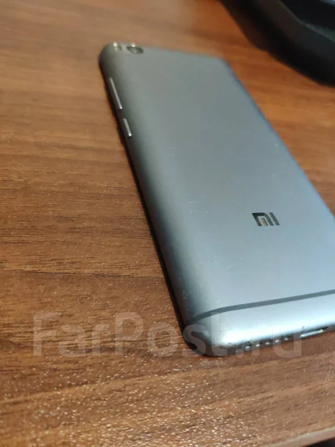 Xiaomi Mi5S. �/�, �����������, 4G LTE, Dual-SIM, NFC ����