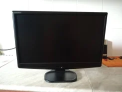 Acer. 21", ���������� �� (LCD)