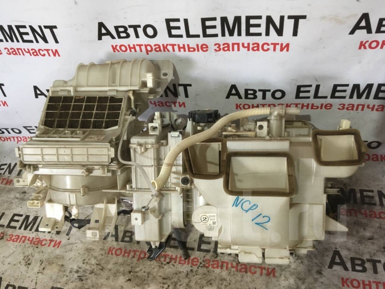 корпус печки toyota bb