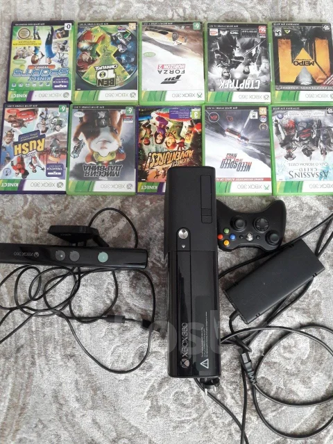 Microsoft Xbox 360 E ����