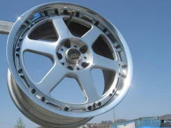 RAYS Volk Racing GT-P. 8.0/9.0x18", 5x114.3, ET44/48 ����