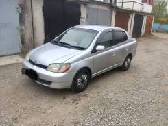 Toyota Platz. Без водителя