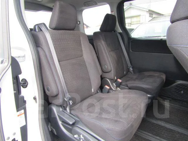 Toyota Voxy. ��������, ��������, 1.8 (99��.�.), �������������, 52����. ��, �/�. ��� ����� �� ������������ ����