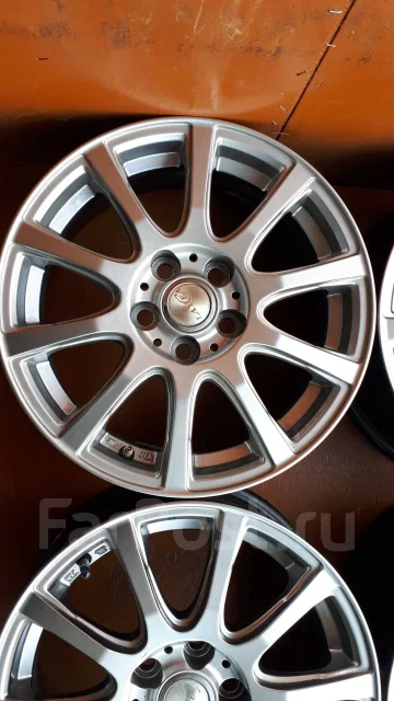 Yokohama Laycea. 6.0x15", 5x100, ET43, �� 54,1���. ����