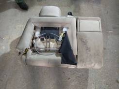 Сиденье. Toyota Land Cruiser, GRJ200, J200, URJ200, URJ202, URJ202W, UZJ200, UZJ200W, VDJ200 Двигатели: 1GRFE, 1URFE, 1VDFTV, 2UZFE, 3URFE
