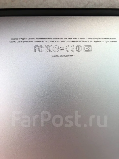 Apple MacBook Air 13 2011 Mid. 13.1", 1,7����, ��� 4 ��, ���� 120���, WiFi: 1, Bluetooth: 1, ����������� �� 1��. ����