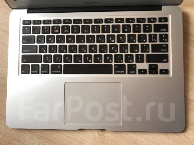 Apple MacBook Air 13 2011 Mid. 13.1", 1,7����, ��� 4 ��, ���� 120���, WiFi: 1, Bluetooth: 1, ����������� �� 1��. ����
