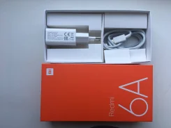 Xiaomi Redmi 6A. �/�, 16 ��, ������, 3G, 4G LTE, Dual-SIM
