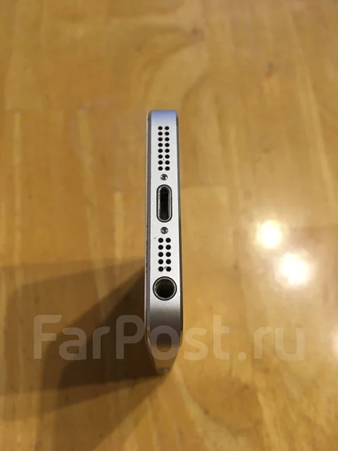 Apple iPhone 5. �/�, 64 ��, ����� ����