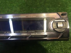 Panasonic CQ-DFX683D ����