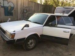 Subaru Leone. AP205684, EA71 ����