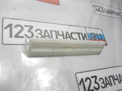 Крышка салонного фильтра Mitsubishi Lancer X CY4A в Новосибирске Крышка салонного фильтра Mitsubishi Lancer X CY4A