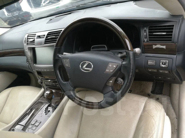 Lexus LS600hL. DDAUFE46, 2URFSE ����