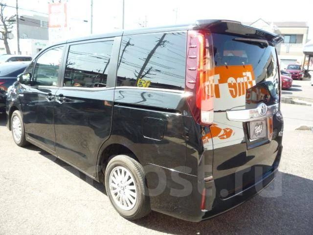 Toyota Noah. ��������, ��������, 1.8 (99��.�.), �������������, 11����. ��, �/�. ��� ����� �� ������������ ����