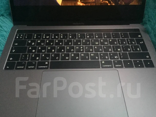 Apple MacBook Pro 13 2018. 13", 3,1����, ��� 8 ��, ���� 256���, WiFi: 1, Bluetooth: 1, ����������� �� 10��. ����