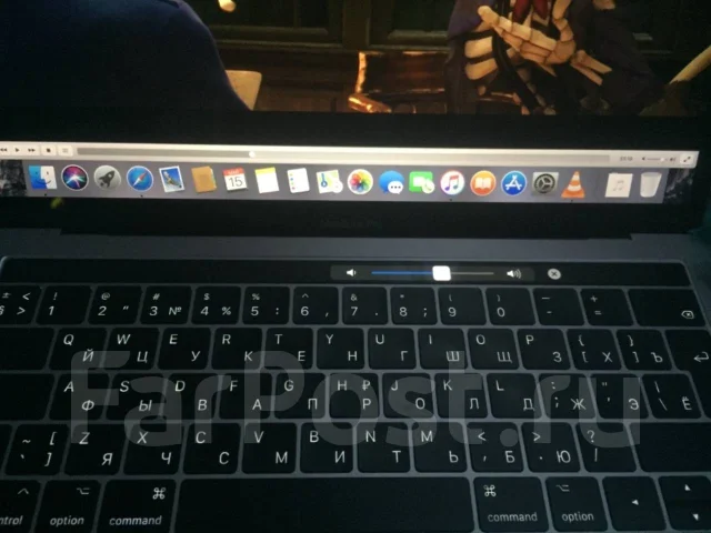 Apple MacBook Pro 13 2018. 13", 3,1����, ��� 8 ��, ���� 256���, WiFi: 1, Bluetooth: 1, ����������� �� 10��. ����